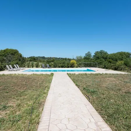 Endless Summer Retreats By Paradise Villa
