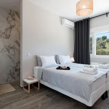 Endless Summer Retreats By Paradise Villa *
